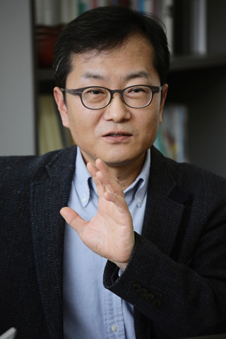 ▲ 안용흔 대구가톨릭대학교 정치외교학과 교수. ⓒ프레시안(최형락)