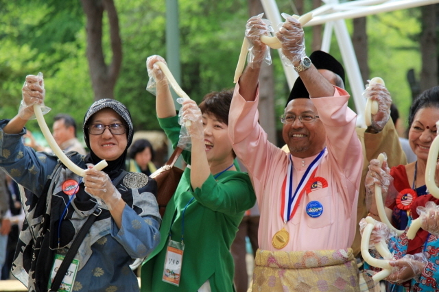▲대한민국 대표 관광지인 춘천 남이섬에서 오는 14일 전 세계 그림책 분야의 전문가, 주한외교공관, 국내 유관기관 관계자 등이 참석한 가운데 전세계 동화작가를 위한 ‘나미콩쿠르’ 시상식이 열린다. ⓒ남이섬 art_1494578080.jpg