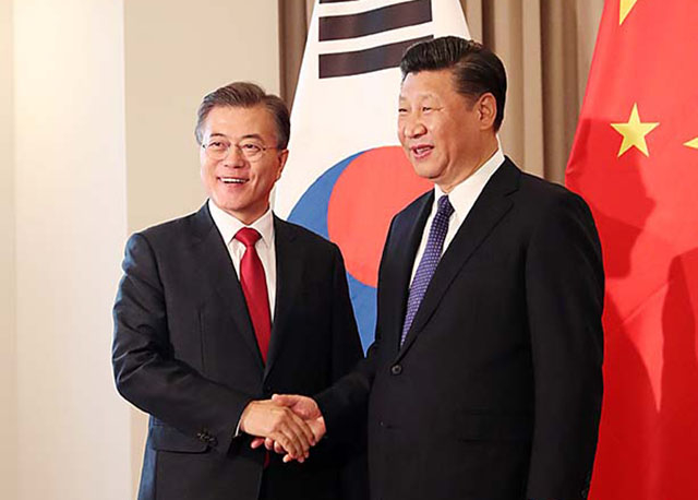 ▲ 지난 6일(현지 시각) G20 정상회담 계기 독일에서 첫 만남을 가진 문재인 대통령과 시진핑 중국 국가 주석 ⓒ청와대