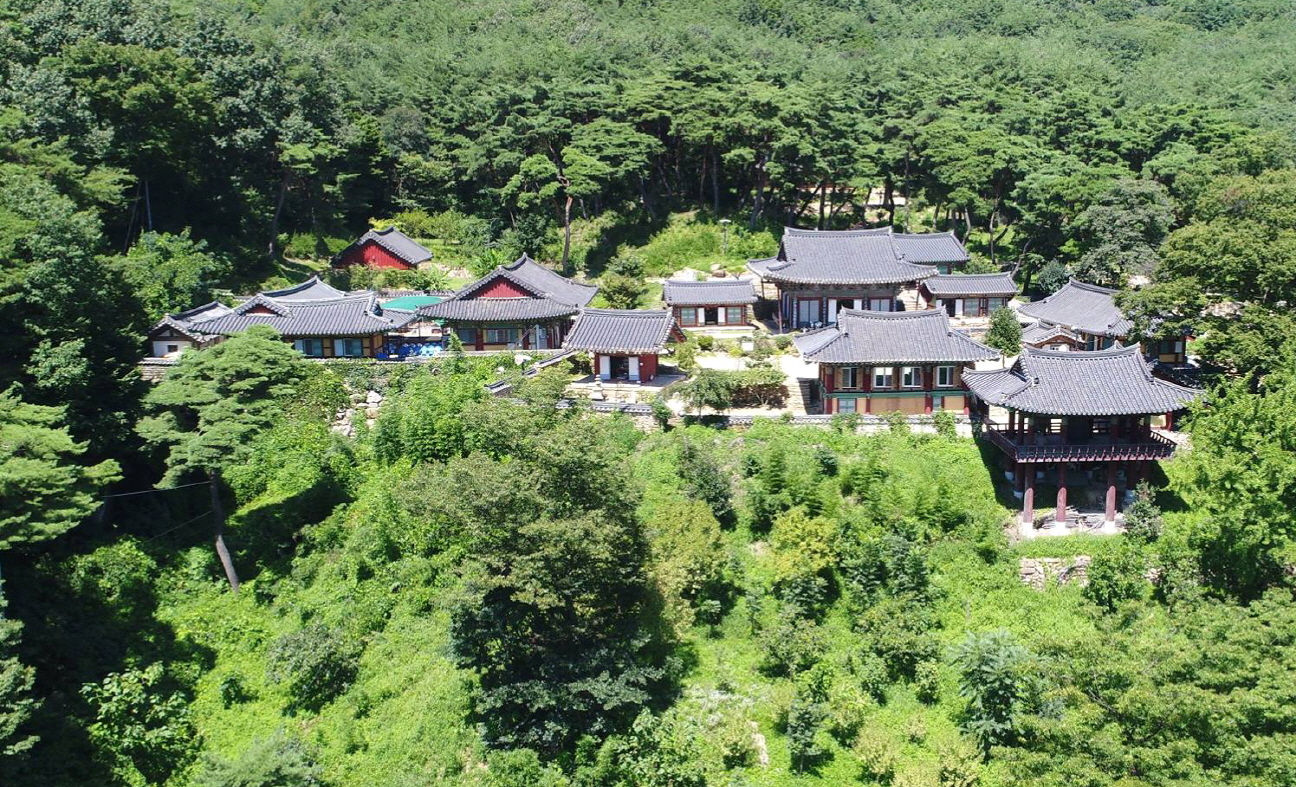 ▲경상남도 전통사찰 제1호 창녕관룡사 전경ⓒ프레시안 이철우