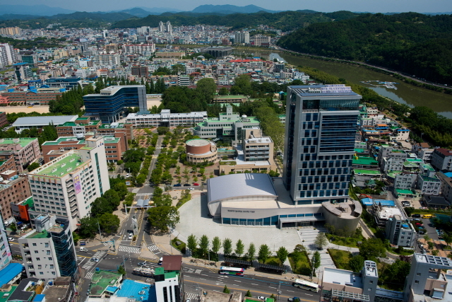 ▲ 경남과학기술대학교 전경.