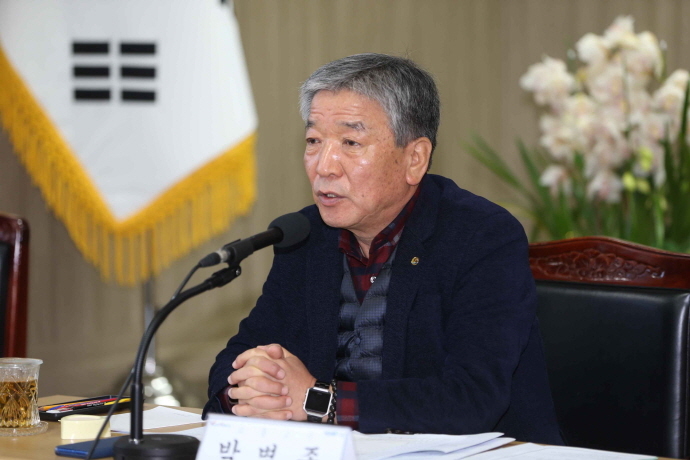 ▲고흥군(군수 박병종)은 새해 첫 행보로 군민과 현장을 최우선하여 소통과 공감을 위한 민생 살피기에 적극 나서고 있다.