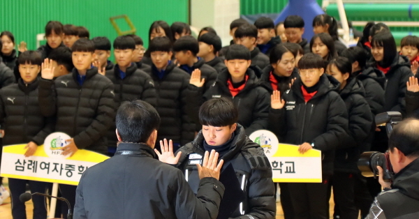 ▲ 함양서 전국 꿈나무 여자축구팀 대회. ⓒ 함양군