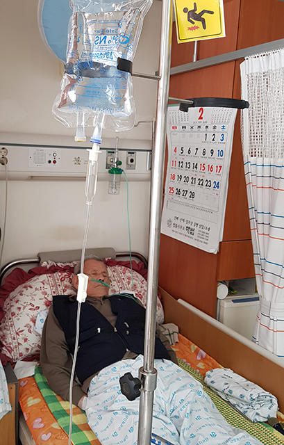 ▲젊은 시절 산업전사로 지하자원 개발에 몸바친 진폐환자들이 병상에서는 귀찮은 존재로 취급받고 있다는 비난이 쏟아지고 있다. ⓒ프레시안