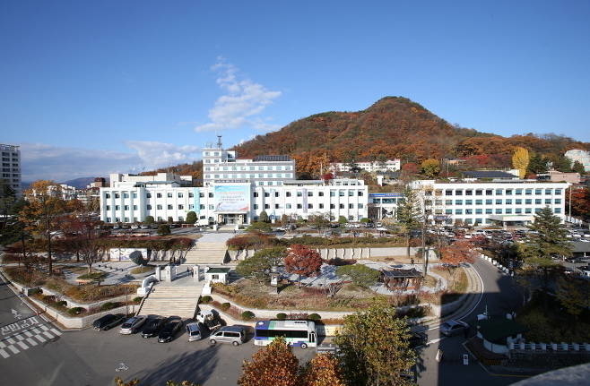 ▲강원도와 1994년 자매결연을 맺고 24년째 두터운 우호교류를 맺고 있는 일본 돗토리현(현지사 히라이 신지) 문화공연단이 오늘(9일) 오전 11시 양양국제공항을 통해 입국한다. ⓒ강원도청