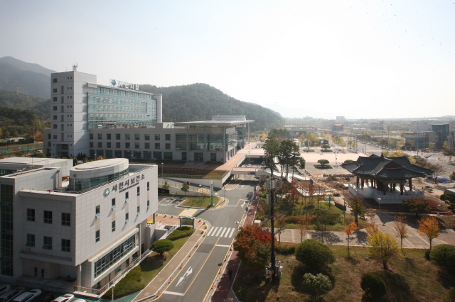 ▲사천시청 전경.ⓒ사천시