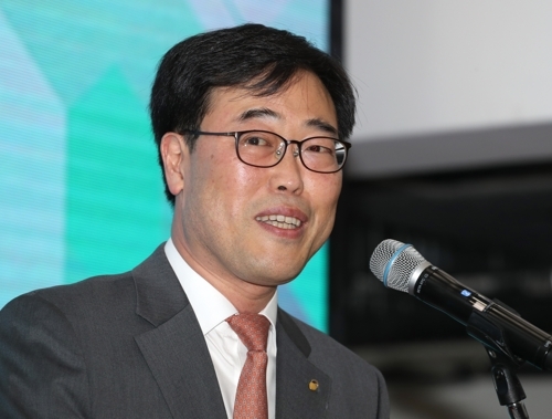 ▲ 김기식 신임 금감원장은 연이은 실책으로 비판 받는 금융계 적폐 문제에 맞설 거의 유일한 정부 인사다. ⓒ연합뉴스