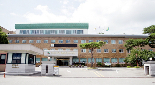 ▲영암군청사 전경 ⓒ영암군