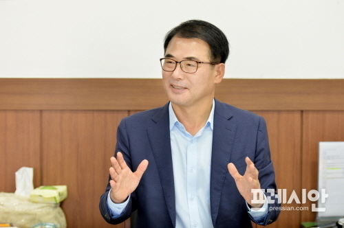 ▲장충남 남래군수ⓒ남해군