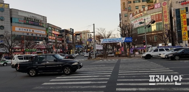 ▲광주가 교통문화지수 2위를 차지했지만 실제 운전행태, 보행행태, 교통사고 등에서 하위권을 맴돌고 있어 이에 대한 보완책이 시급한 것으로 지적된다.ⓒ정인서 기자