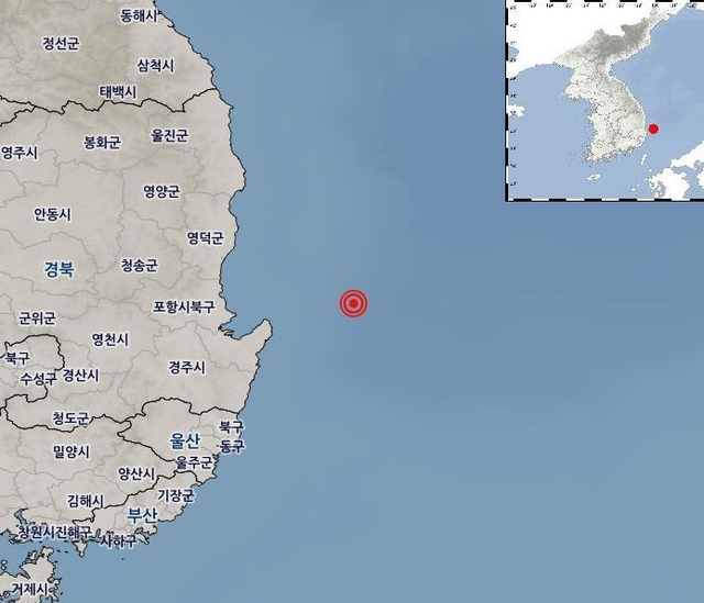 ▲ 10일 포항 인근 해역에서 규모 4.1의 지진이 발생했다. 붉은 점이 진앙지. ⓒ기상청 홈페이지 자료 캡처