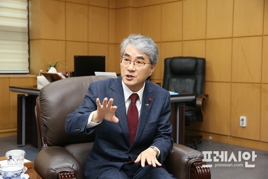 ▲박종훈 경남교육감. ⓒDB