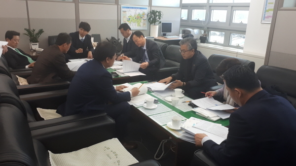 15일, 전북도의회 문화건설안전위원회는 19일 전북개발공사 사장 인사청문회를 앞두고 간담회를 가졌다. ⓒ전북도의회