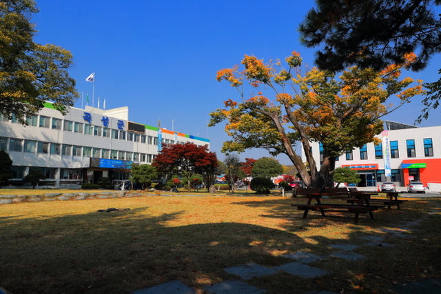 ▲정부의 장애등급제 개편에 따라 곡성군(군수 유근기)이 장애인 관련 자치법규 개정에 나선다. ⓒ곡성군