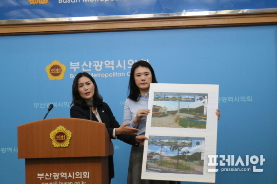 ▲ 4일 오전 10시 부산시의회 3층 브리핑룸에서 부산시의회 구경민 의원(오른쪽)과 기장군의회 우성빈 군의원(왼쪽)이 기장군에 대한 검찰 진정서 접수 기자회견을 가지고 있다. ⓒ프레시안(박호경)