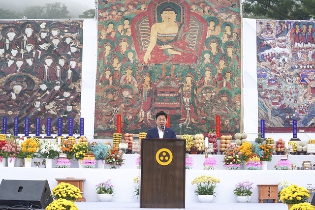 원희룡 도지사는 5일 관음사에서 열린 ‘제20회 도민화합·평화 발원 한라산 영산대재’에 참석했다. ⓒ제주특별자치도