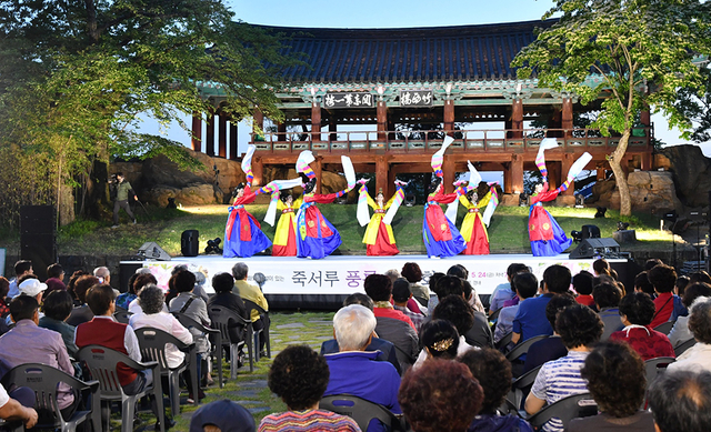 ▲죽서루 풍류음악회. ⓒ삼척시