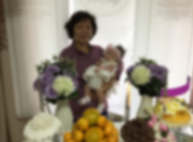 ▲ 백제병원 입원 직전, 이수영의 시어머니 모습. 당시에도 시어머니는 음식을 잘 삼킬 수 없었지만, 일상생활을 하는데 무리가 없었다. ⓒ주용성