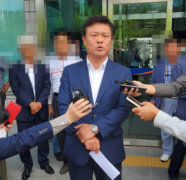 Le maire de Jeongeup, Lee Hak-soo, a été condamné à une amende de 10 millions de won après l’audience en appel…  Une fois confirmé, « l’élection n’est pas valide »