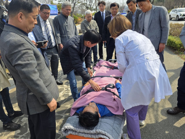 방용승 대표, 건강 악화로 병원 긴급 이송…전국혁신회의 돌발 상황