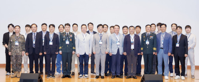 국방 RMF 평가·인증 기술 워크샵, 강원대 첨단군사과학기술연구소 주관으로 성료 - 혁신적인 국방 과학기술 발전의 발판 마련