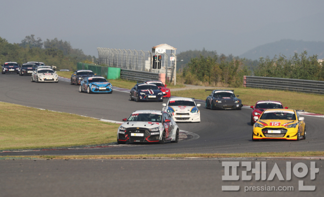 "반려견과 함께 F1을?"...영암 국제자동차경주장서 15일 '댕댕이 F1트랙 ... - 뉴스 썸네일 이미지