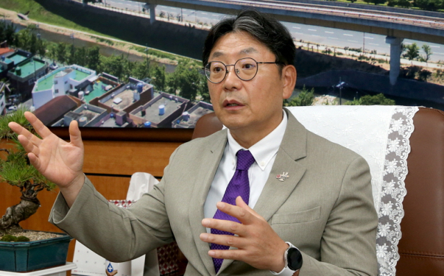 "김해 성장"...동남권 순환 광역철도, 이루어 지나 - 뉴스 썸네일 이미지